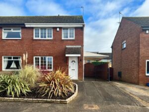 Conybeare Road, Sully